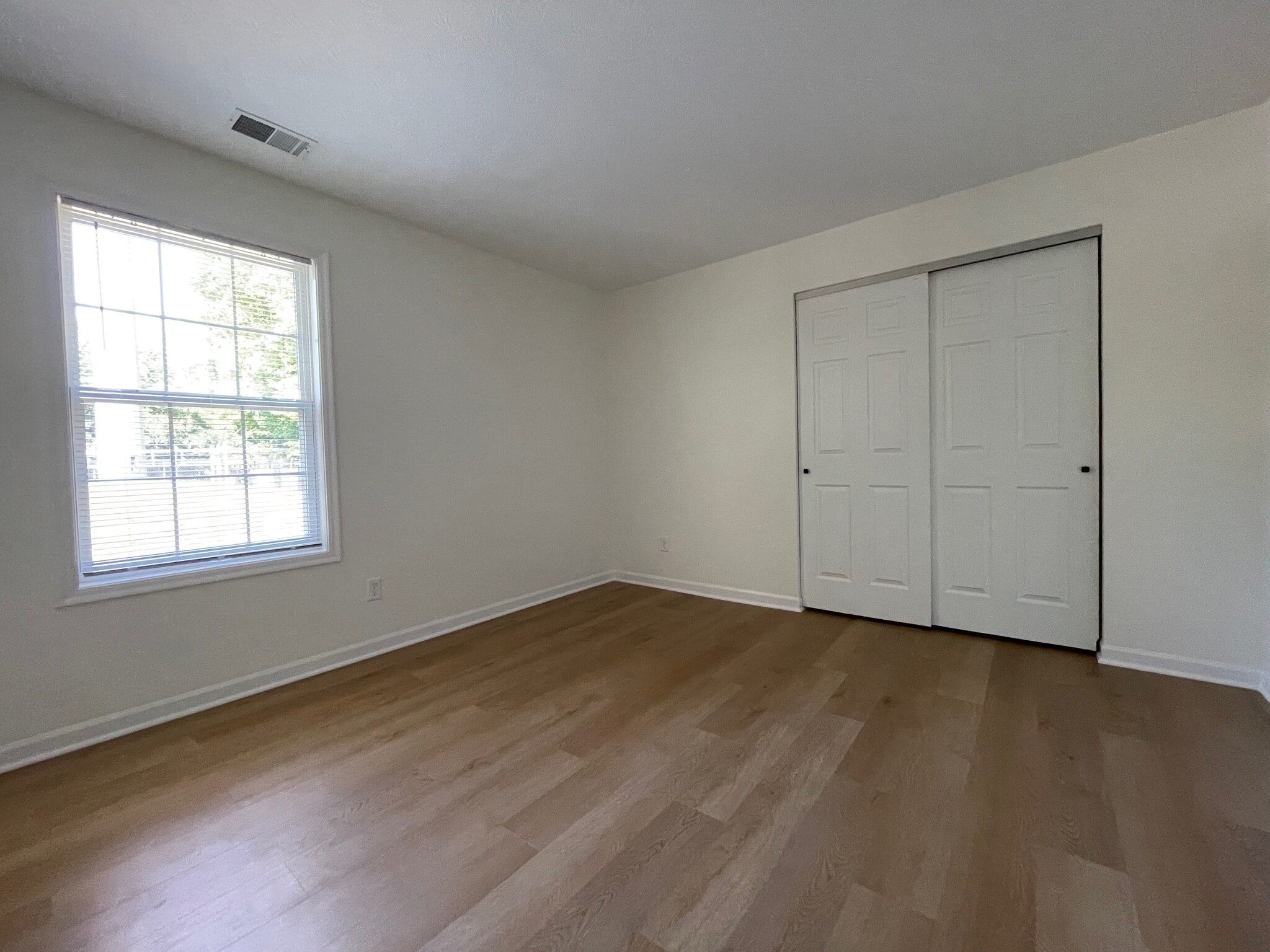 Bedroom - 5680 Keystone Close