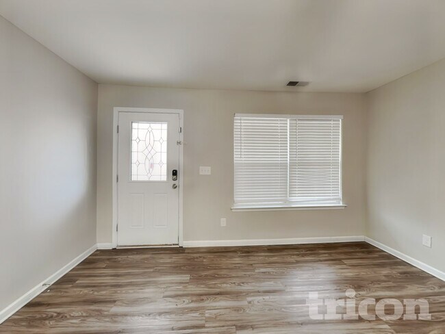 Building Photo - 13730 Elsie Caldwell Ln