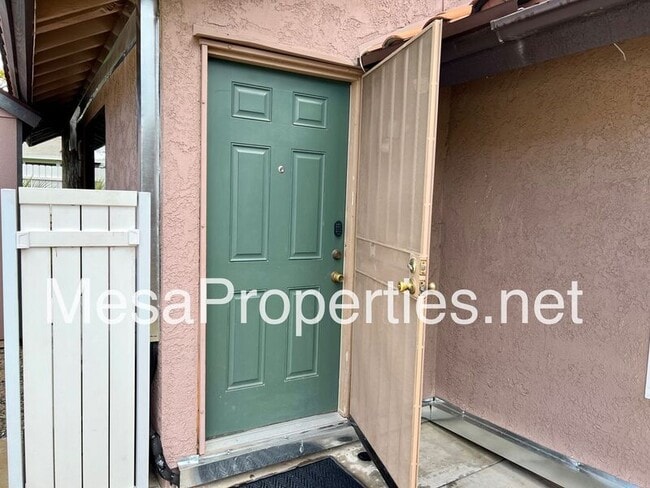 Building Photo - 3929 Rancho Del Oro