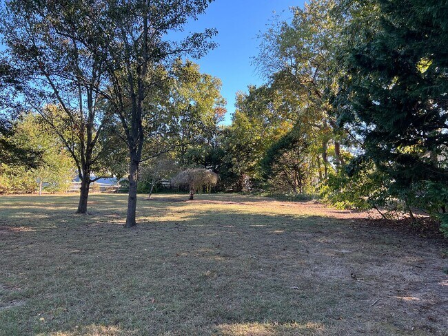 Building Photo - YEAR-ROUND - UNFURNISHED - SINGLE FAMILY - LEWES