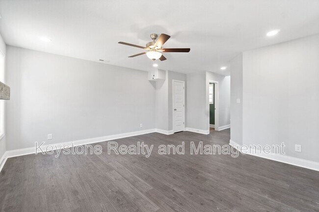 Building Photo - 1093 Winesap Rd