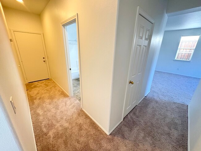 Building Photo - 31450 Pear Blossom Cir