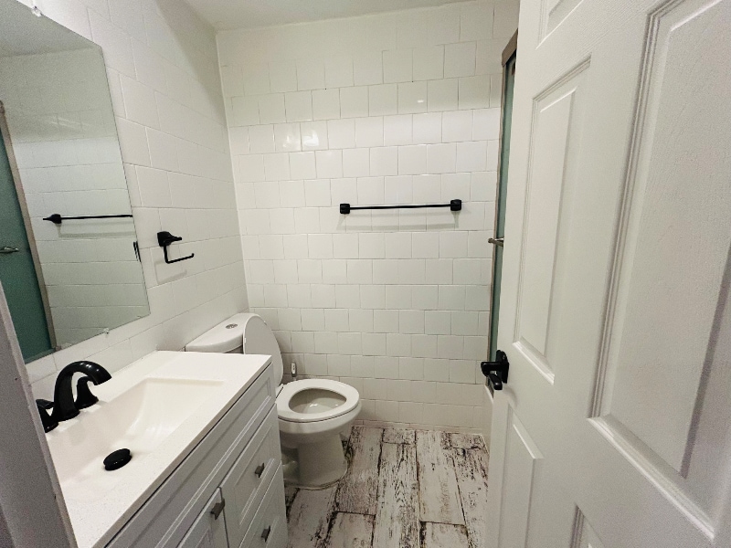 Building Photo - 15506 Symondsbury Way