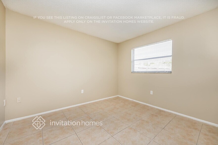 Building Photo - 11447 Walsingham Rd