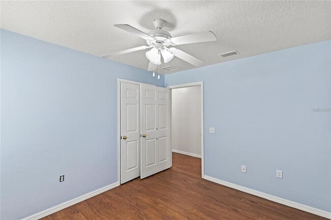 Building Photo - 206 E Catawba St