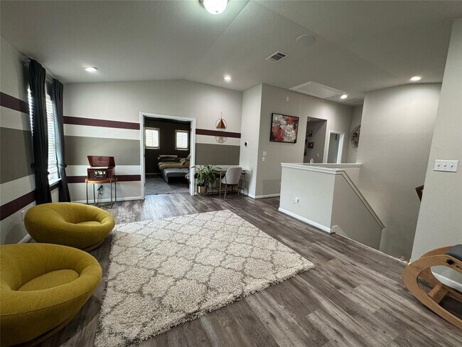 Building Photo - 1529 Carlene Pruett St
