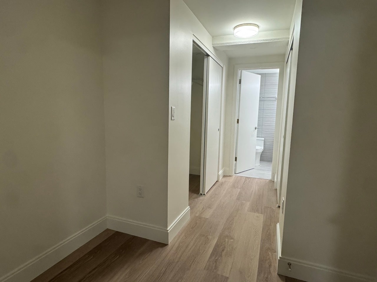 Building Photo - 1065 Commonwealth Ave