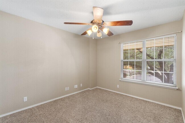 Building Photo - 16303 Ascent Cove
