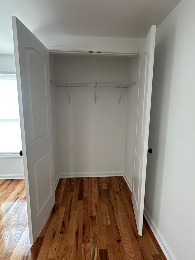 Building Photo - 15 Church St