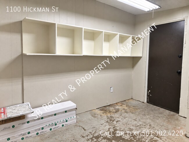 Building Photo - 1100 Hickman St