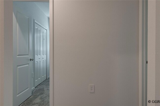 Building Photo - 5005 Worchester Dr
