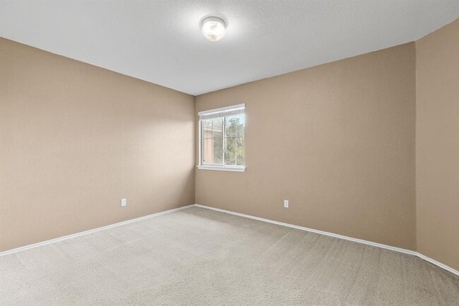 Building Photo - 3769 Castle Rock Dr