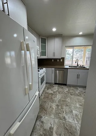 Building Photo - 18406 Tuba St