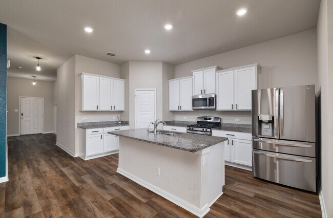 Building Photo - "Spacious 4-Bedroom Home in Converse with ...