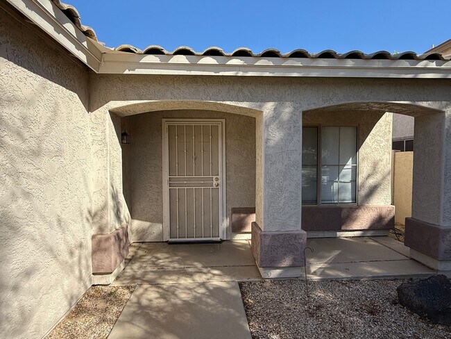 Building Photo - REMODELED 3 Bedroom 2 Bathroom EAST MESA HOME NO CARPET