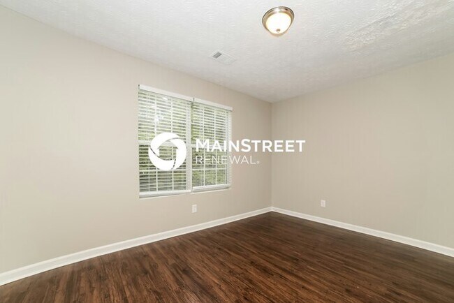 Building Photo - 3 Bedroom Pet-Friendly Home in Ellenwood, GA with Main Street Renewal
