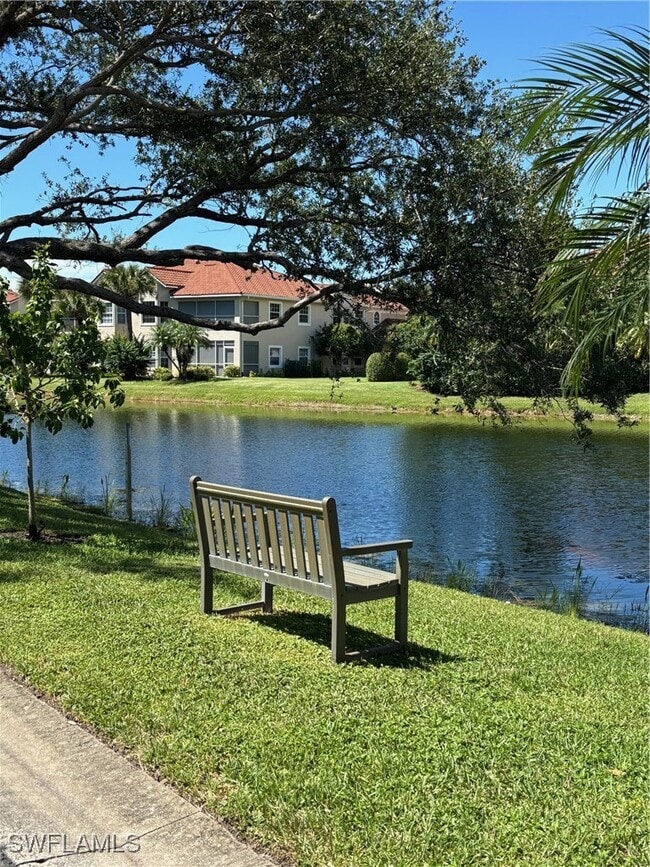 Building Photo - 6225 Bellerive Ave