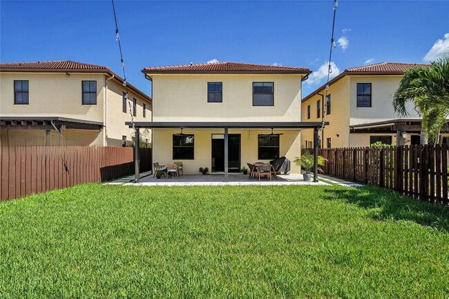 Building Photo - 10072 NW 87th Terrace