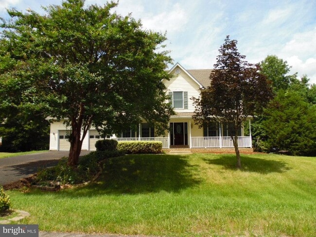 Building Photo - 2435 Pimpernel Dr