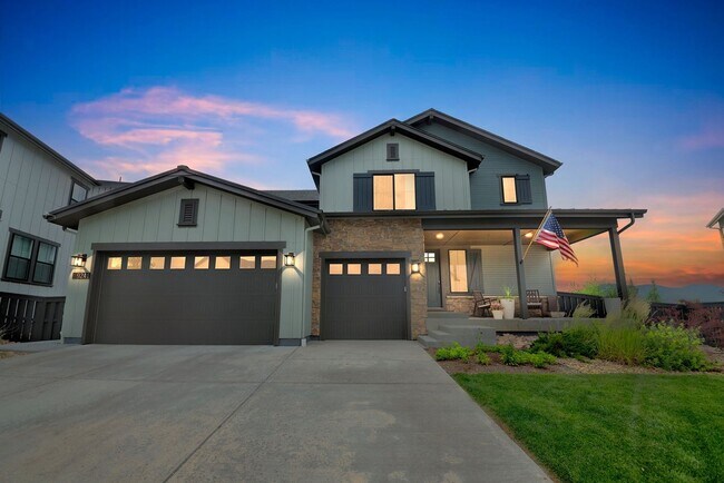 Building Photo - Spacious 5BR House in Littleton