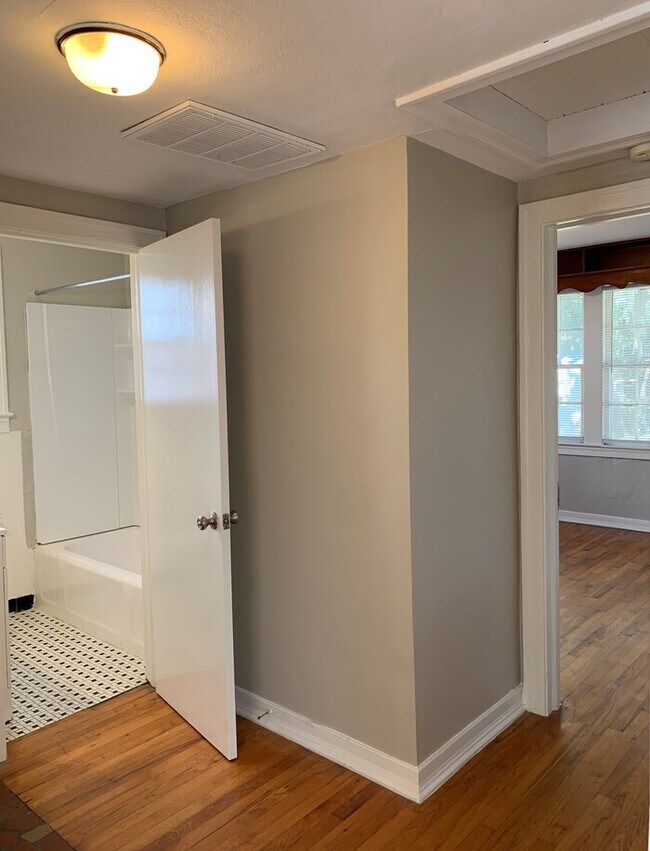 Building Photo - Charming Corner Lot Home with Huge Fenced Yard with Detached Garage