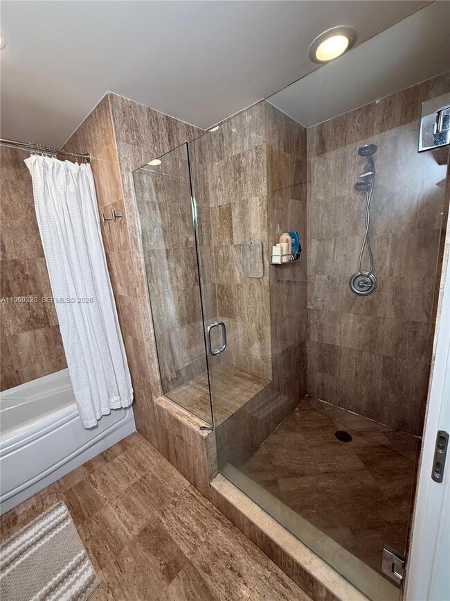 Building Photo - 300 S Biscayne Blvd