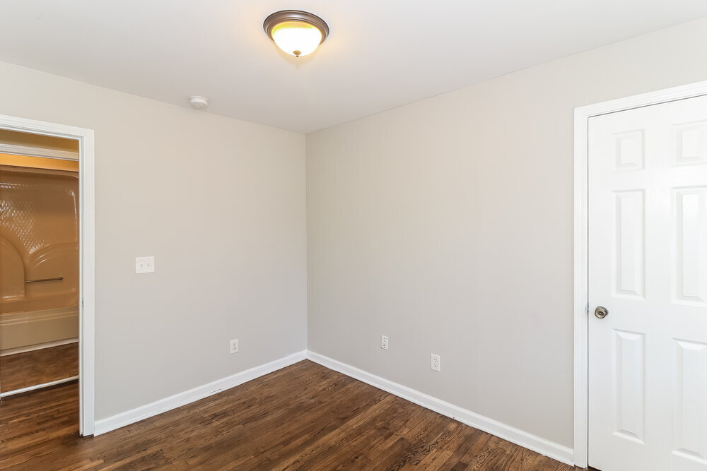 Building Photo - 454 New St