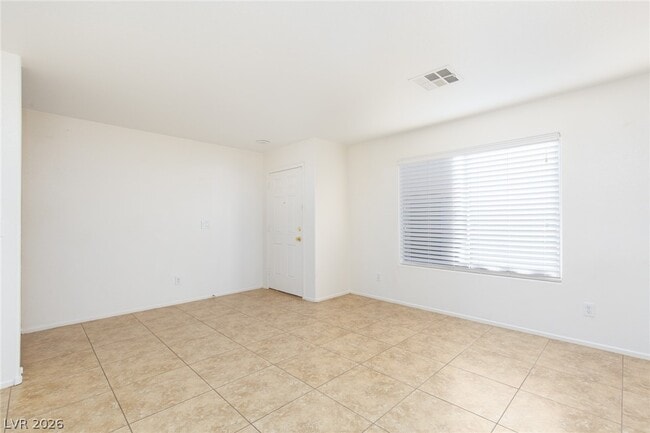 Building Photo - 10667 April Rose Ct