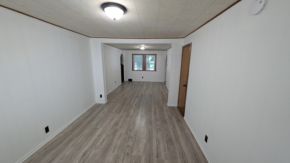 Building Photo - 424 Hulme St