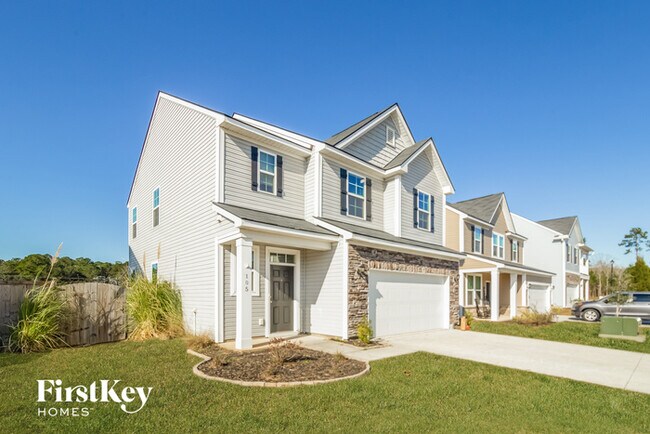 Building Photo - 105 Sugeree Dr