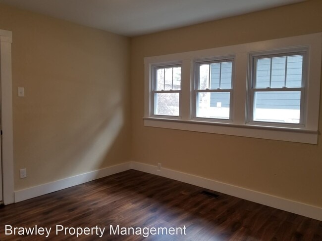 Building Photo - 3 br, 2.5 bath House - 1209 S. Lincoln St