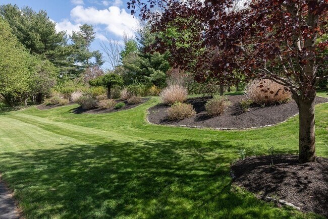 Building Photo - 4 Elliston Rd