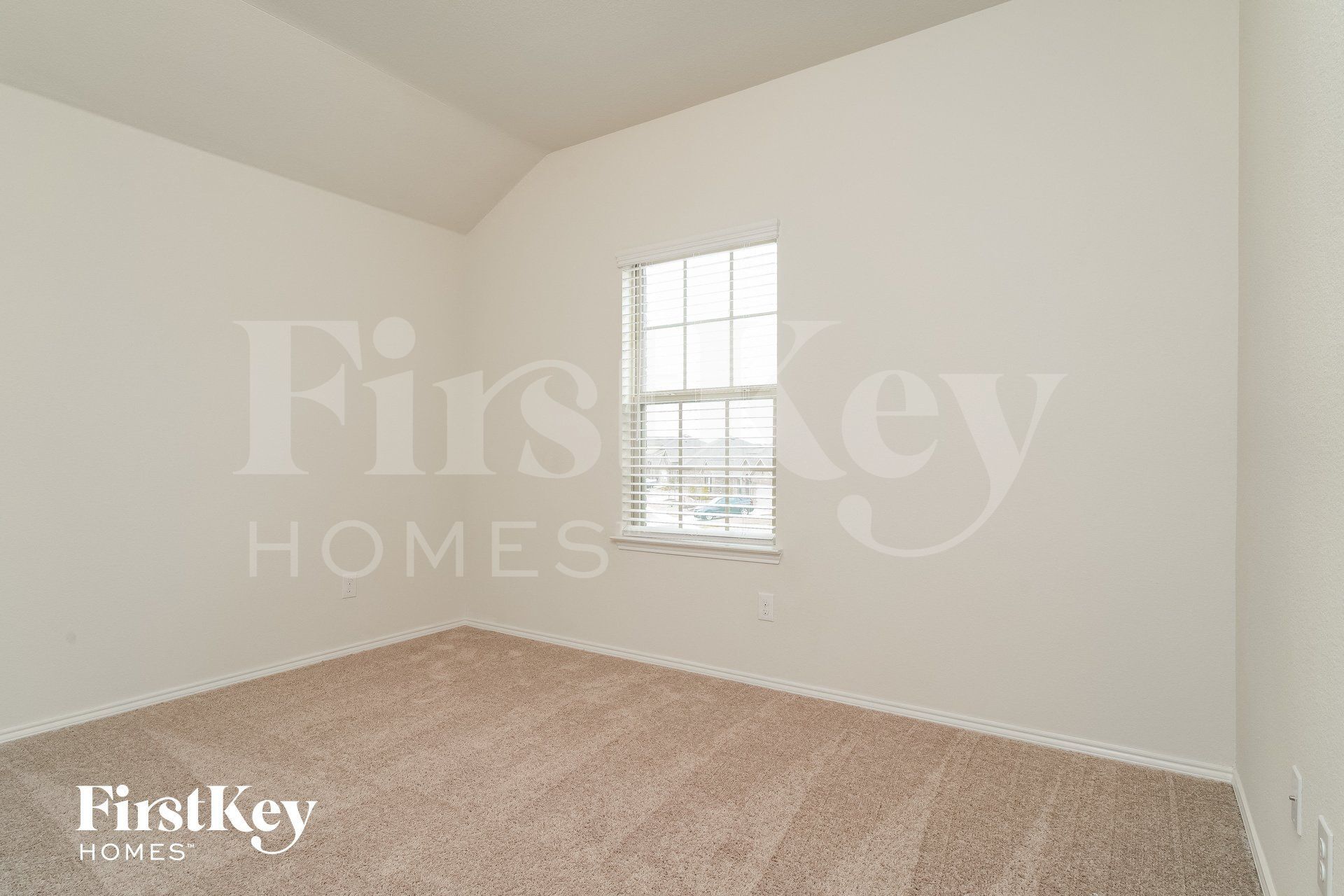 Building Photo - 434 Stuart Ln