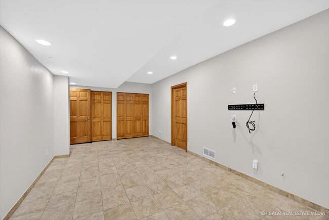 Building Photo - 4862 Snowcap Run