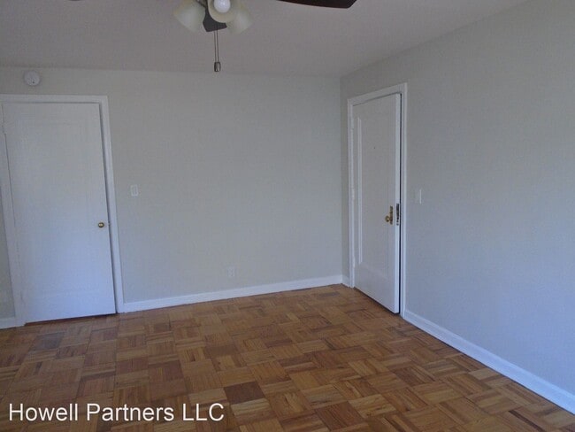 Building Photo - 2521 Hackberry St