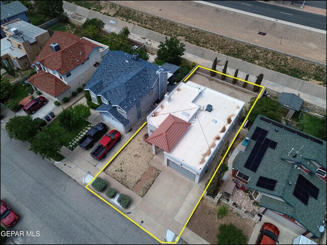 Building Photo - 11109 Loma Grande Dr
