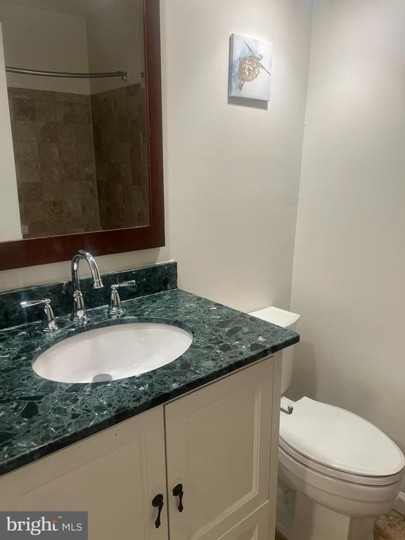 Building Photo - 14432 Four Chimney Dr