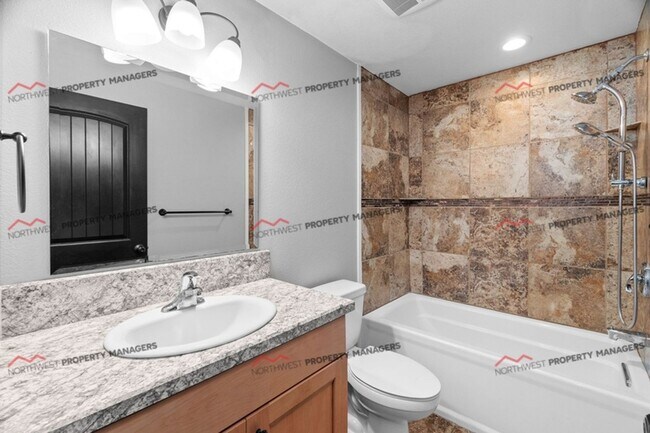 Building Photo - STATUS: *PENDING APPLICATION*| R37 | $2295  **** MOVE IN SPECIAL ****