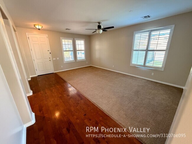 Building Photo - 5131 W Saddlehorn Rd
