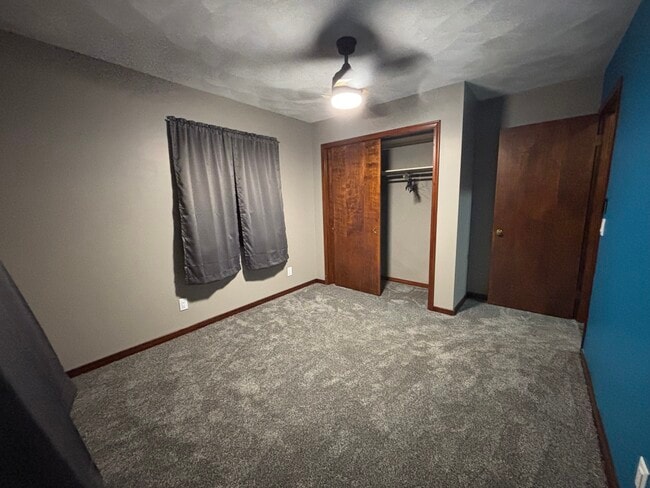 Building Photo - 429 Monroe Ave