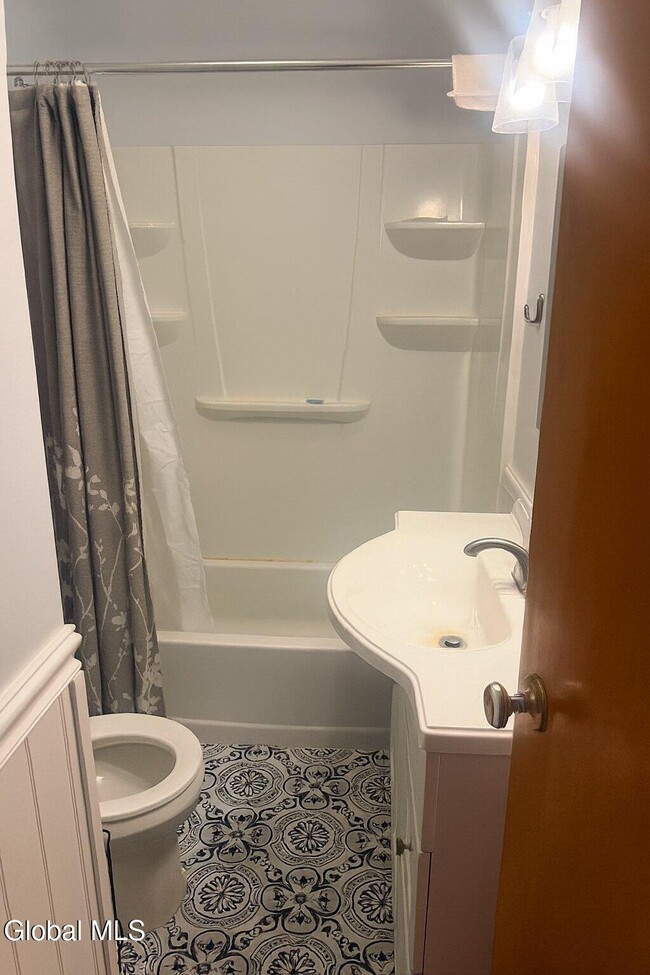 Building Photo - 5 Maine Ave