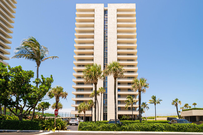 Building Photo - 5540 N Ocean Dr