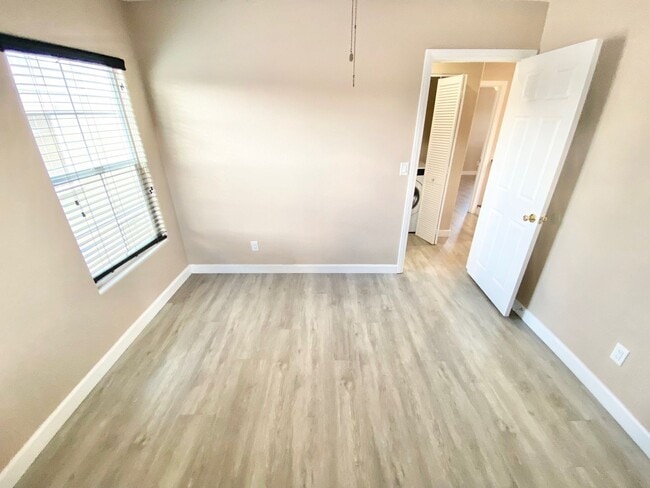 Building Photo - STUNNING 2 STORY HOME 3 BEDROOM 2.5 BATH W/ ONE CAR GARAGE IN A GATED COMMUNITY!
