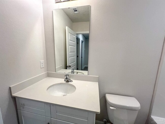 Building Photo - 3997 Pendragon Cir