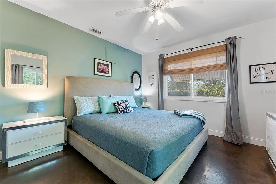 Building Photo - 1604 58th St S