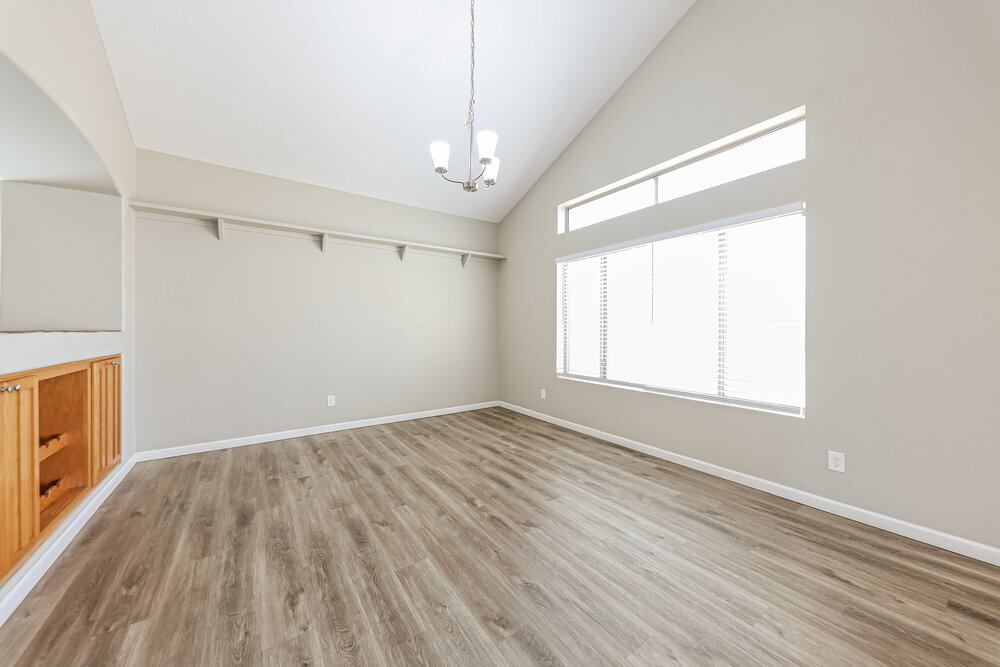 Building Photo - 15911 W Tasha Dr