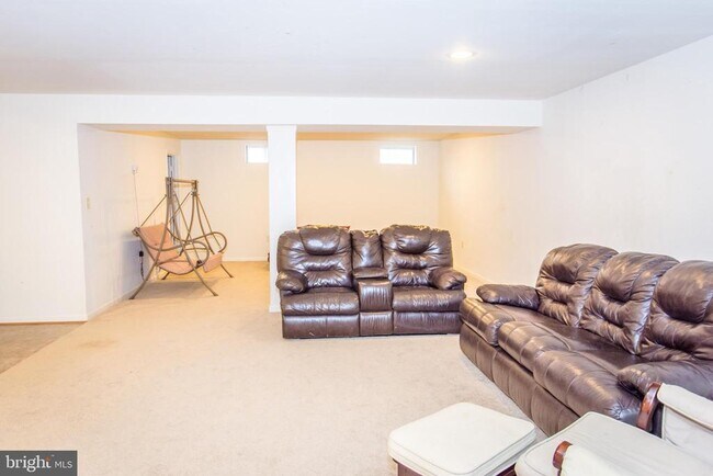 Building Photo - 13079 Greg Roy Ln