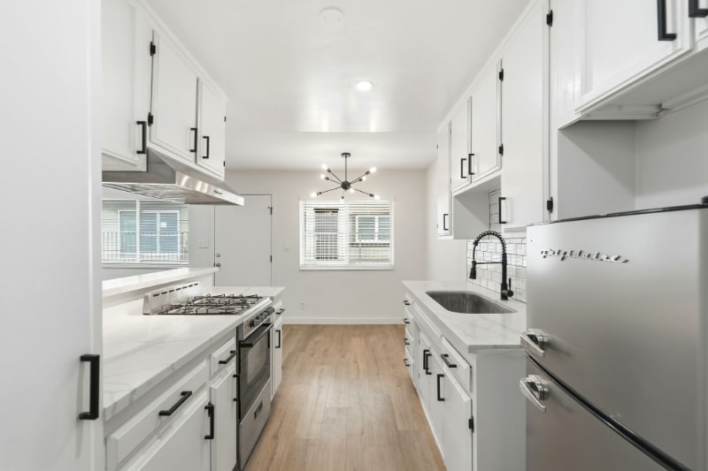 Building Photo - 5549 Fulcher Ave