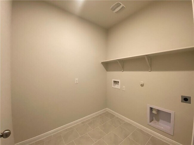 Building Photo - 322 Northshore None