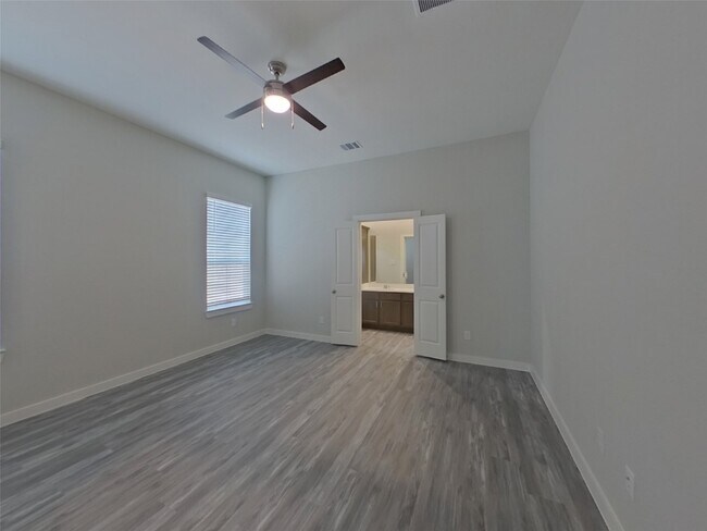 Building Photo - 22808 Terrazzo Dr